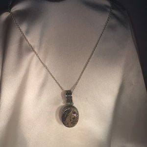 Abalone Shell oval pendant.